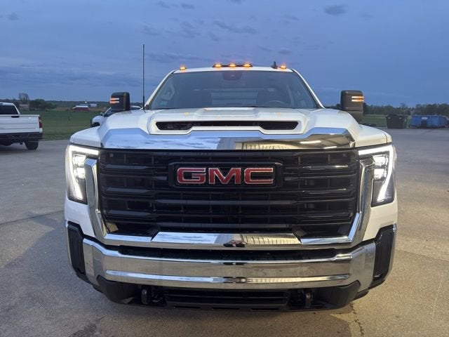 2025 GMC Sierra 3500 HD Pro DRW