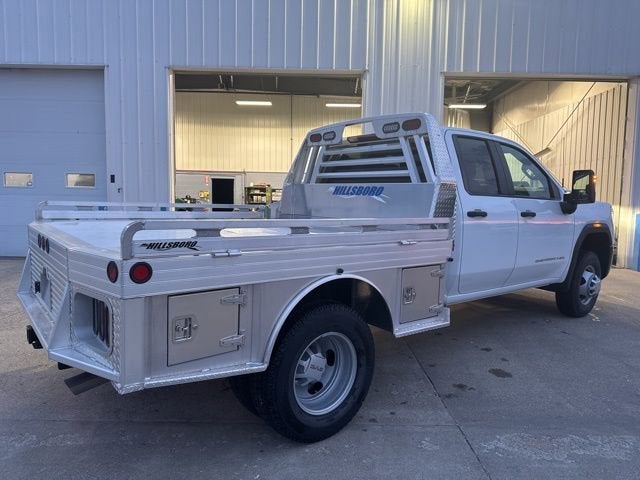 2025 GMC Sierra 3500 HD Pro DRW