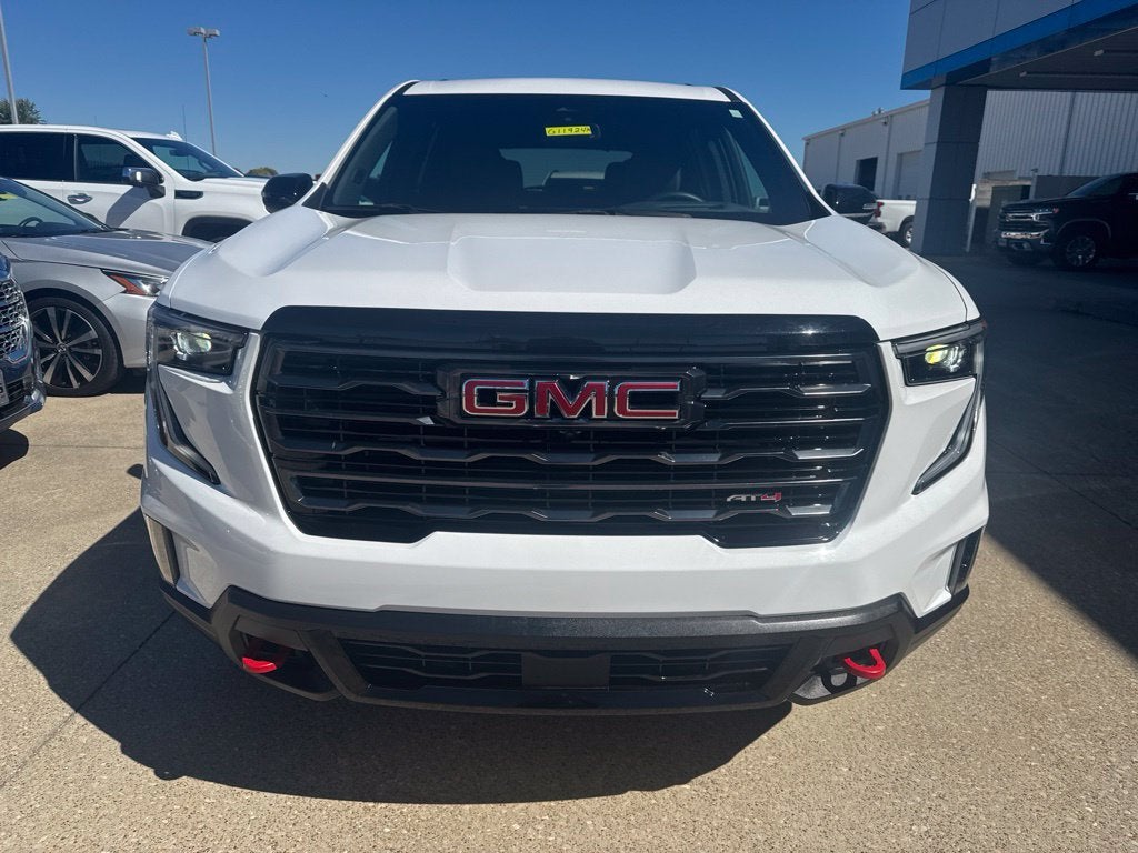 2024 GMC Acadia AT4