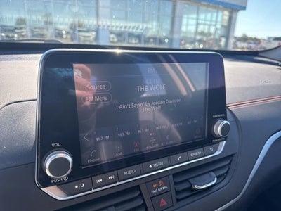 2022 Nissan Altima 2.5 SR